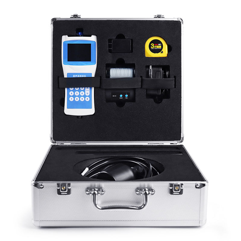 测深仪能同屏显示水深水温与经纬度坐标